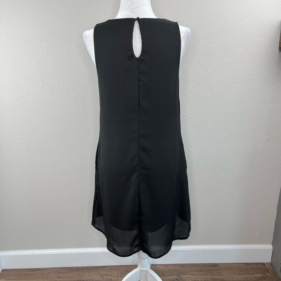 Nordstrom Rack Solid Little Black Dress Sleeveless Mini Sheath Small/Medium - Picture 3 of 13